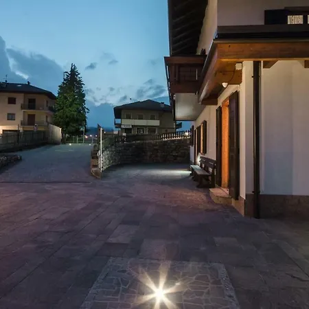 Casa Guetti Terme Di Comano * Комано-Терме